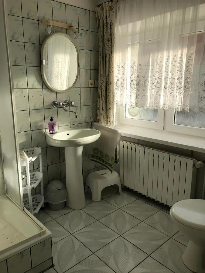 Apartment Azyl Karpacz - Kazdy Pokoj Z Wlasna Kuchnia I Lazienka